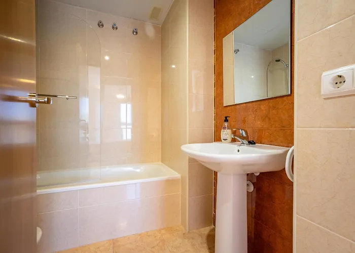 Acropolis Vidaber 奥罗佩萨德尔马