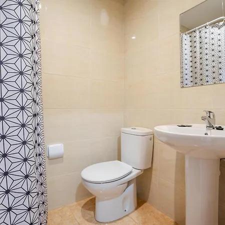 Acropolis Vidaber Apartman *